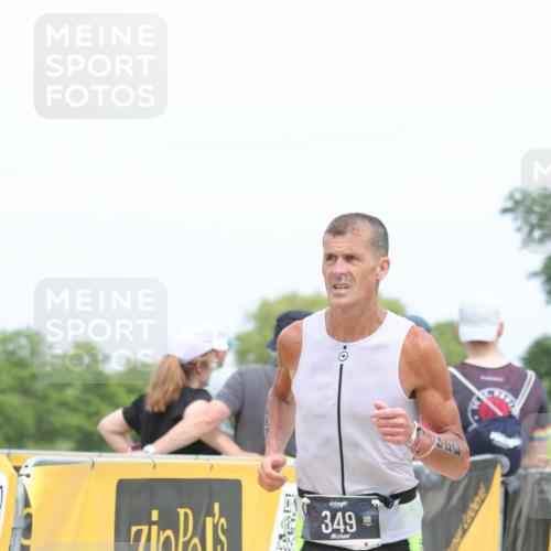 22.06.2025 - Viking Triathlon H.Heesch http://msf.ph/oto/8109313 22.06.2025 14:43:46 Laufen 349, 394, 650 meine-sportfotos.de
