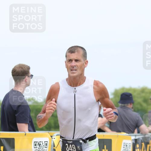 22.06.2025 - Viking Triathlon H.Heesch http://msf.ph/oto/8109332 22.06.2025 14:43:46 Laufen 349, 394, 650 meine-sportfotos.de