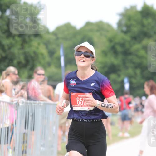22.06.2025 - Viking Triathlon H.Heesch http://msf.ph/oto/8109373 22.06.2025 14:43:50 Laufen 349, 394, 523, 650 meine-sportfotos.de
