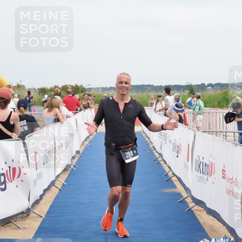 22.06.2025 - Viking Triathlon MichiJ http://msf.ph/oto/8109400 22.06.2025 14:52:22 Ziel 288, 420 meine-sportfotos.de