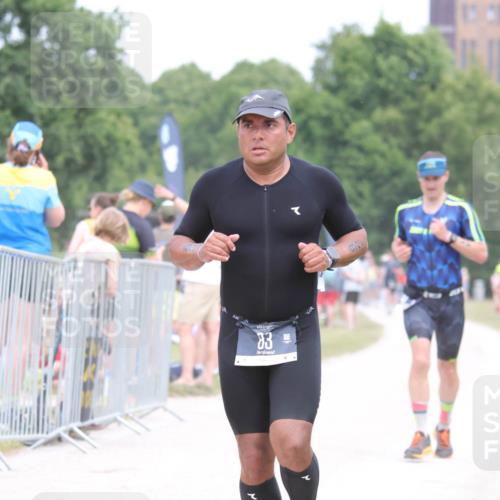 22.06.2025 - Viking Triathlon H.Heesch http://msf.ph/oto/8109402 22.06.2025 14:38:54 Laufen 5, 41, 83, 258 meine-sportfotos.de