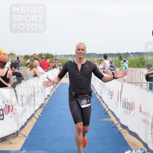 22.06.2025 - Viking Triathlon MichiJ http://msf.ph/oto/8109430 22.06.2025 14:52:22 Ziel 288, 420 meine-sportfotos.de
