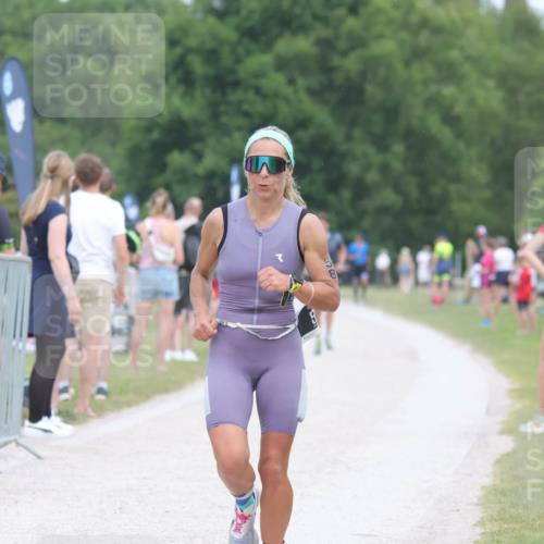 22.06.2025 - Viking Triathlon H.Heesch http://msf.ph/oto/8109453 22.06.2025 14:39:06 Laufen 58 meine-sportfotos.de