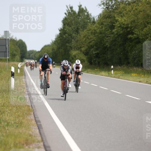22.06.2025 - Viking Triathlon Yannick Fuchs http://msf.ph/oto/8109457 22.06.2025 12:14:32 Radfahren 86, 241, 344, 454 meine-sportfotos.de