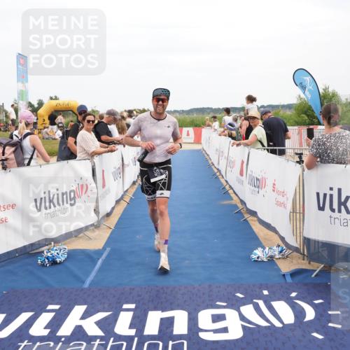 22.06.2025 - Viking Triathlon MichiJ http://msf.ph/oto/8109468 22.06.2025 15:01:00 Ziel 510 meine-sportfotos.de