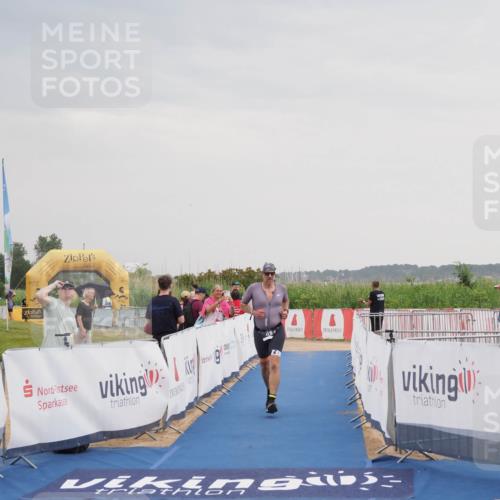 22.06.2025 - Viking Triathlon MichiJ http://msf.ph/oto/8109485 22.06.2025 16:38:47 Ziel 276 meine-sportfotos.de