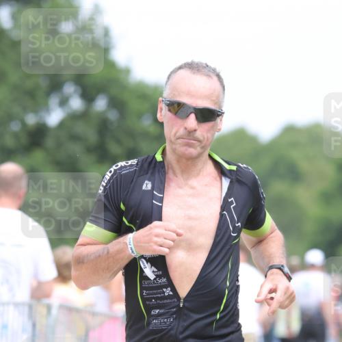 22.06.2025 - Viking Triathlon H.Heesch http://msf.ph/oto/8109503 22.06.2025 14:43:55 Laufen 50, 523, 650 meine-sportfotos.de