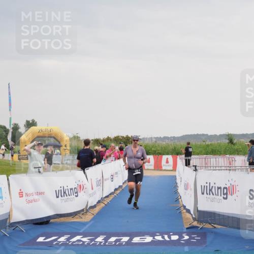 22.06.2025 - Viking Triathlon MichiJ http://msf.ph/oto/8109510 22.06.2025 16:38:47 Ziel 276 meine-sportfotos.de