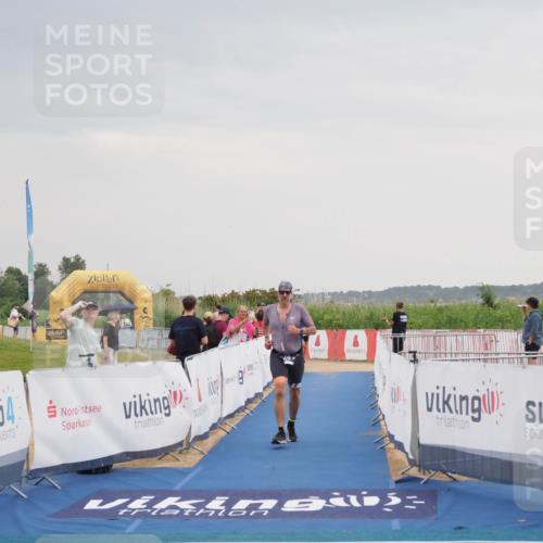 22.06.2025 - Viking Triathlon MichiJ http://msf.ph/oto/8109519 22.06.2025 16:38:47 Ziel 276 meine-sportfotos.de
