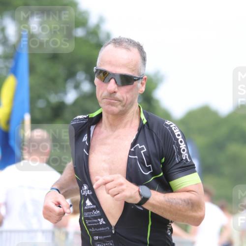 22.06.2025 - Viking Triathlon H.Heesch http://msf.ph/oto/8109529 22.06.2025 14:43:56 Laufen 50, 523, 650 meine-sportfotos.de