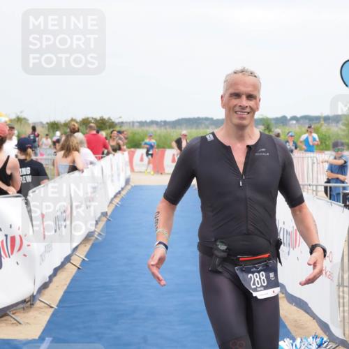 22.06.2025 - Viking Triathlon MichiJ http://msf.ph/oto/8109535 22.06.2025 14:52:23 Ziel 288, 420 meine-sportfotos.de