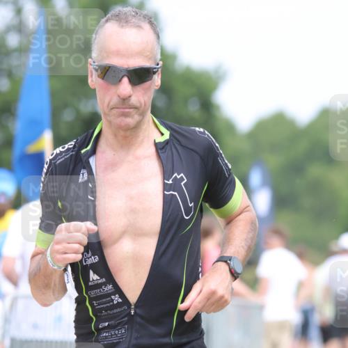 22.06.2025 - Viking Triathlon H.Heesch http://msf.ph/oto/8109539 22.06.2025 14:43:56 Laufen 50, 523, 650 meine-sportfotos.de