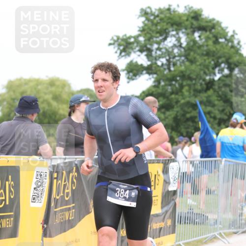 22.06.2025 - Viking Triathlon H.Heesch http://msf.ph/oto/8109549 22.06.2025 14:39:22 Laufen 384 meine-sportfotos.de