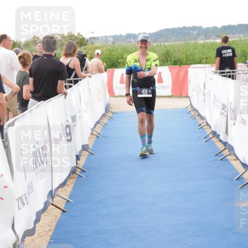 22.06.2025 - Viking Triathlon MichiJ http://msf.ph/oto/8109591 22.06.2025 16:22:02 Ziel 418 meine-sportfotos.de