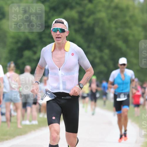 22.06.2025 - Viking Triathlon H.Heesch http://msf.ph/oto/8109605 22.06.2025 14:39:41 Laufen 381 meine-sportfotos.de