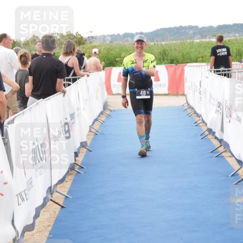 22.06.2025 - Viking Triathlon MichiJ http://msf.ph/oto/8109613 22.06.2025 16:22:02 Ziel 418 meine-sportfotos.de