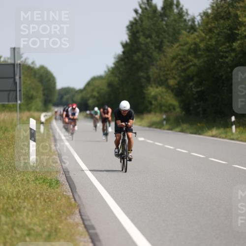 22.06.2025 - Viking Triathlon Yannick Fuchs http://msf.ph/oto/8109637 22.06.2025 11:33:57 Radfahren 28, 184, 199, 283, 290, 327, 369, 635 meine-sportfotos.de