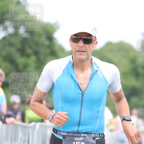22.06.2025 - Viking Triathlon H.Heesch http://msf.ph/oto/8109650 22.06.2025 14:39:50 Laufen 72, 158, 229 meine-sportfotos.de