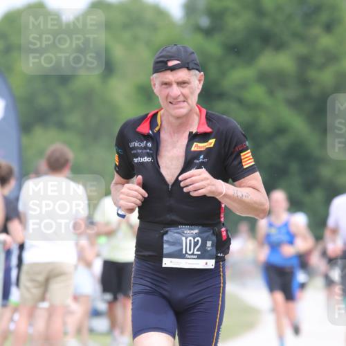 22.06.2025 - Viking Triathlon H.Heesch http://msf.ph/oto/8109651 22.06.2025 14:44:07 Laufen 50, 102, 210 meine-sportfotos.de