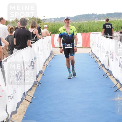22.06.2025 - Viking Triathlon MichiJ http://msf.ph/oto/8109656 22.06.2025 16:22:02 Ziel 418 meine-sportfotos.de