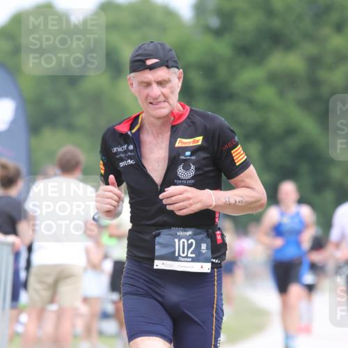 22.06.2025 - Viking Triathlon H.Heesch http://msf.ph/oto/8109665 22.06.2025 14:44:07 Laufen 50, 102, 210 meine-sportfotos.de