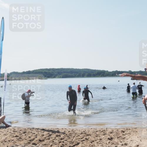 22.06.2025 - Viking Triathlon MichiJ http://msf.ph/oto/8109667 22.06.2025 10:59:09 Schwimmen 222, 234 meine-sportfotos.de
