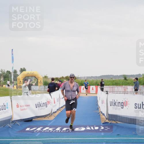 22.06.2025 - Viking Triathlon MichiJ http://msf.ph/oto/8109676 22.06.2025 16:38:48 Ziel 276 meine-sportfotos.de