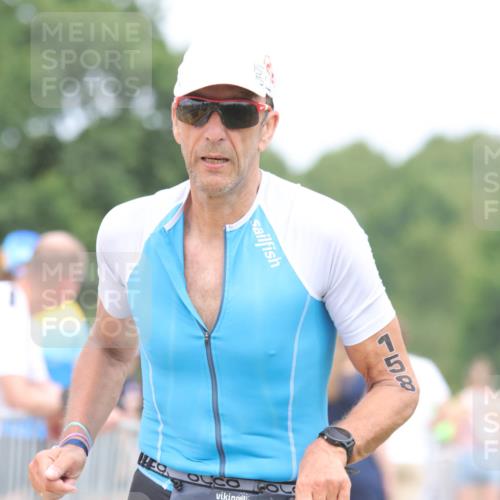 22.06.2025 - Viking Triathlon H.Heesch http://msf.ph/oto/8109680 22.06.2025 14:39:51 Laufen 72, 158, 229 meine-sportfotos.de