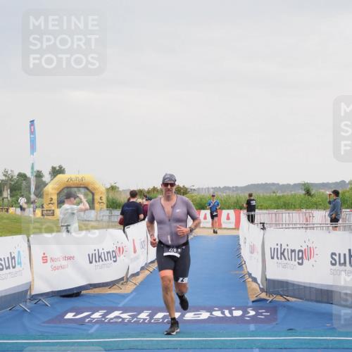 22.06.2025 - Viking Triathlon MichiJ http://msf.ph/oto/8109708 22.06.2025 16:38:49 Ziel 276 meine-sportfotos.de