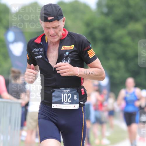 22.06.2025 - Viking Triathlon H.Heesch http://msf.ph/oto/8109713 22.06.2025 14:44:08 Laufen 102, 210, 386 meine-sportfotos.de
