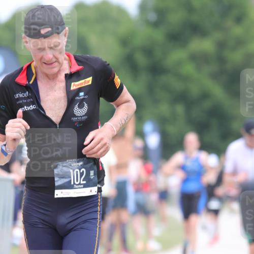 22.06.2025 - Viking Triathlon H.Heesch http://msf.ph/oto/8109724 22.06.2025 14:44:08 Laufen 102, 210, 386 meine-sportfotos.de
