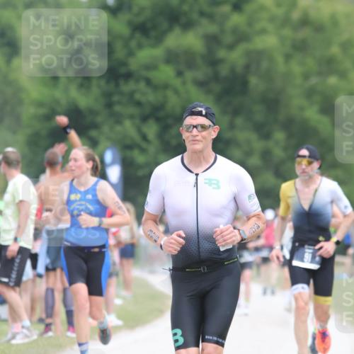 22.06.2025 - Viking Triathlon H.Heesch http://msf.ph/oto/8109735 22.06.2025 14:44:11 Laufen 102, 210, 386 meine-sportfotos.de