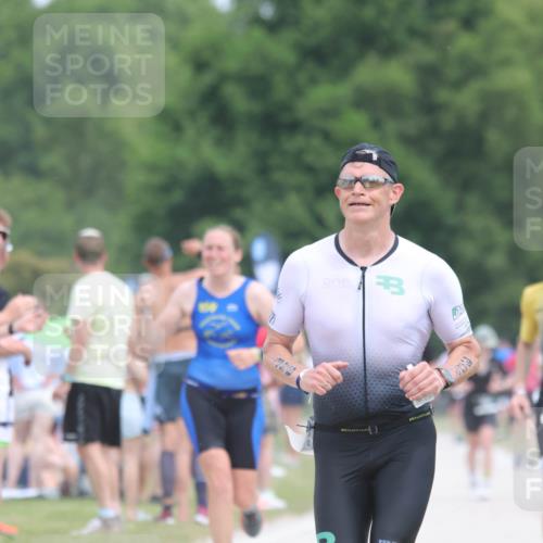 22.06.2025 - Viking Triathlon H.Heesch http://msf.ph/oto/8109773 22.06.2025 14:44:11 Laufen 102, 210, 386 meine-sportfotos.de