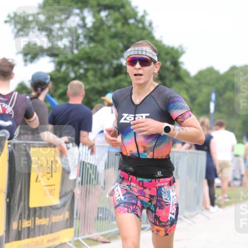 22.06.2025 - Viking Triathlon H.Heesch http://msf.ph/oto/8109775 22.06.2025 14:39:57 Laufen 72, 229 meine-sportfotos.de