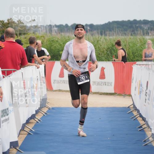 22.06.2025 - Viking Triathlon MichiJ http://msf.ph/oto/8109795 22.06.2025 14:52:30 Ziel 242 meine-sportfotos.de