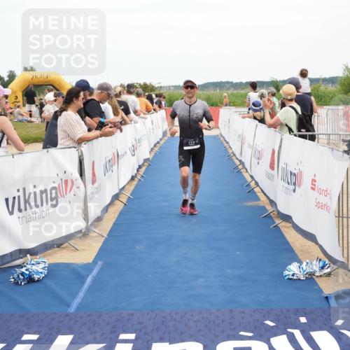 22.06.2025 - Viking Triathlon MichiJ http://msf.ph/oto/8109852 22.06.2025 15:01:18 Ziel 132 meine-sportfotos.de
