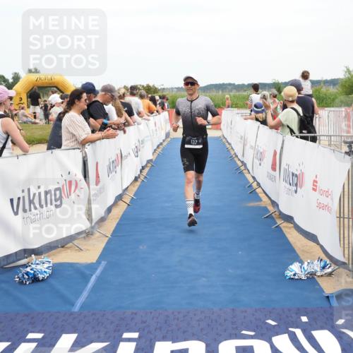 22.06.2025 - Viking Triathlon MichiJ http://msf.ph/oto/8109863 22.06.2025 15:01:18 Ziel 132 meine-sportfotos.de