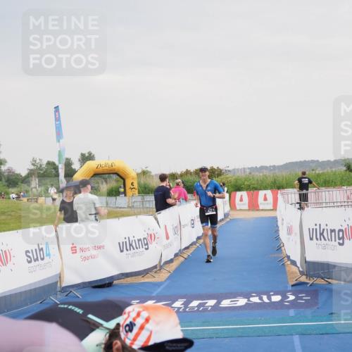 22.06.2025 - Viking Triathlon MichiJ http://msf.ph/oto/8109892 22.06.2025 16:38:56 Ziel 422 meine-sportfotos.de