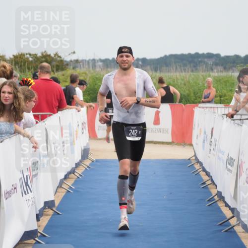 22.06.2025 - Viking Triathlon MichiJ http://msf.ph/oto/8109930 22.06.2025 14:52:31 Ziel 242 meine-sportfotos.de