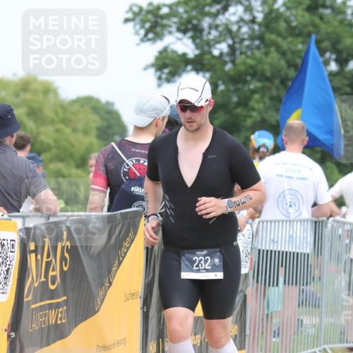 22.06.2025 - Viking Triathlon H.Heesch http://msf.ph/oto/8109937 22.06.2025 14:44:28 Laufen 177, 232, 494 meine-sportfotos.de