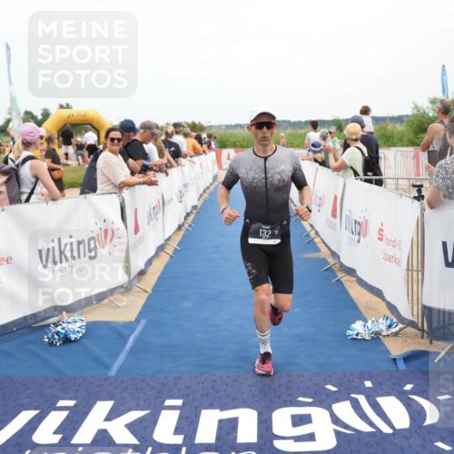 22.06.2025 - Viking Triathlon MichiJ http://msf.ph/oto/8109952 22.06.2025 15:01:19 Ziel 132 meine-sportfotos.de
