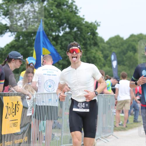 22.06.2025 - Viking Triathlon H.Heesch http://msf.ph/oto/8109960 22.06.2025 14:44:29 Laufen 177, 232, 494 meine-sportfotos.de