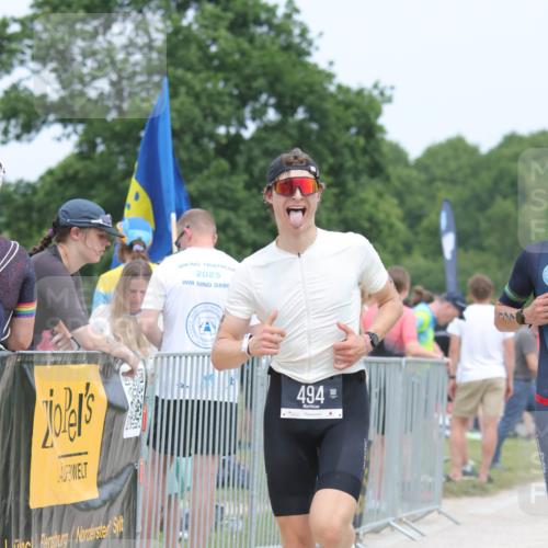 22.06.2025 - Viking Triathlon H.Heesch http://msf.ph/oto/8109963 22.06.2025 14:44:29 Laufen 177, 232, 494 meine-sportfotos.de