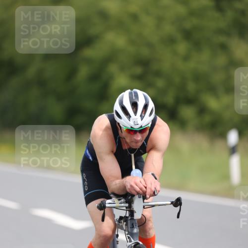 22.06.2025 - Viking Triathlon Yannick Fuchs http://msf.ph/oto/8109989 22.06.2025 12:14:54 Radfahren 72, 210, 329, 353, 376, 411, 433, 553 meine-sportfotos.de