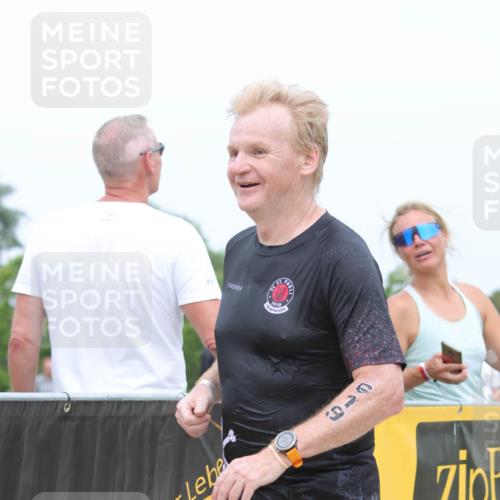22.06.2025 - Viking Triathlon H.Heesch http://msf.ph/oto/8109996 22.06.2025 14:40:09 Laufen 106, 234, 372, 619 meine-sportfotos.de