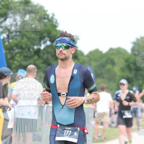 22.06.2025 - Viking Triathlon H.Heesch http://msf.ph/oto/8110011 22.06.2025 14:44:31 Laufen 177, 232, 285, 494 meine-sportfotos.de