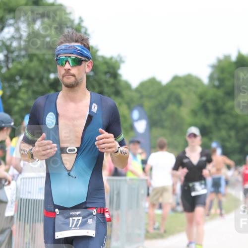 22.06.2025 - Viking Triathlon H.Heesch http://msf.ph/oto/8110023 22.06.2025 14:44:31 Laufen 177, 232, 285, 494 meine-sportfotos.de