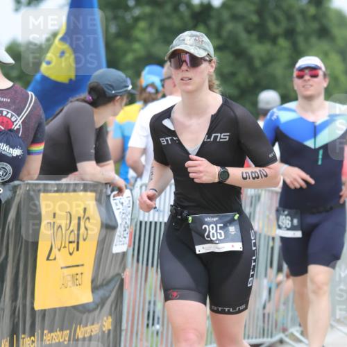 22.06.2025 - Viking Triathlon H.Heesch http://msf.ph/oto/8110038 22.06.2025 14:44:35 Laufen 177, 232, 285, 496 meine-sportfotos.de