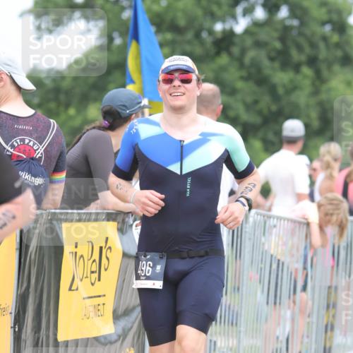 22.06.2025 - Viking Triathlon H.Heesch http://msf.ph/oto/8110075 22.06.2025 14:44:37 Laufen 285, 496 meine-sportfotos.de