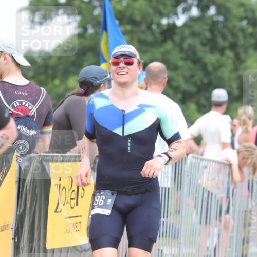 22.06.2025 - Viking Triathlon H.Heesch http://msf.ph/oto/8110079 22.06.2025 14:44:37 Laufen 285, 496 meine-sportfotos.de